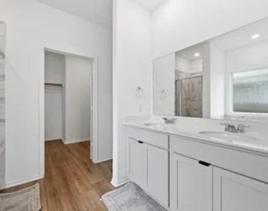 208 Golden Grove Pkwy - Photo Thumbnail 4