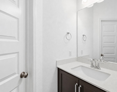 7220 Poulain Dr - Photo Thumbnail 31