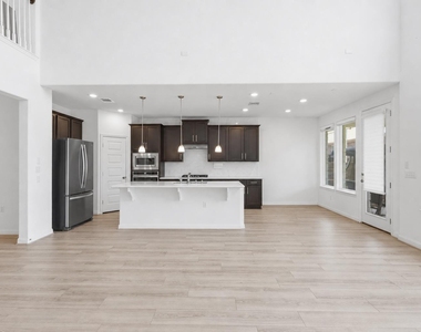 7220 Poulain Dr - Photo Thumbnail 8