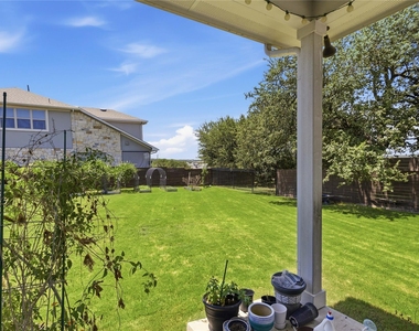 7220 Poulain Dr - Photo Thumbnail 33