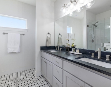 2705 Halcyon Dr - Photo Thumbnail 9