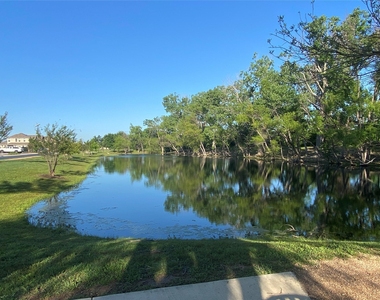 351 Madison Oaks Ave - Photo Thumbnail 36