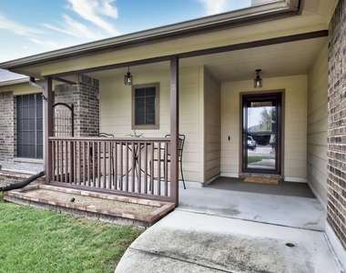 2251 Hazelwood Dr - Photo Thumbnail 23