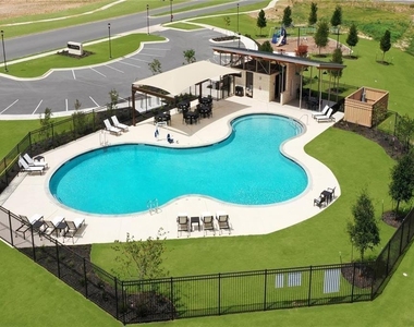 127 Plumbago Loop - Photo Thumbnail 30