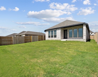 127 Plumbago Loop - Photo Thumbnail 27