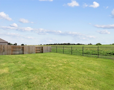 127 Plumbago Loop - Photo Thumbnail 28