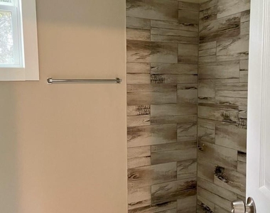 806 Central Ave - Photo Thumbnail 12