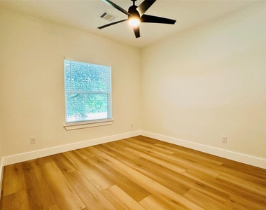 15113 N Flamingo Dr - Photo Thumbnail 21