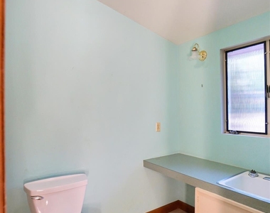 1806 Alta Vista Ave - Photo Thumbnail 33