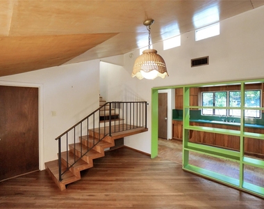1806 Alta Vista Ave - Photo Thumbnail 5