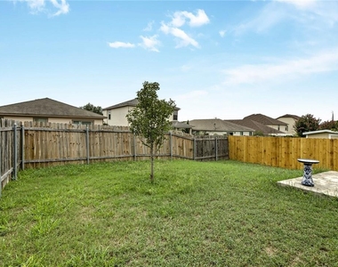 2322 Kuykendall Dr - Photo Thumbnail 24