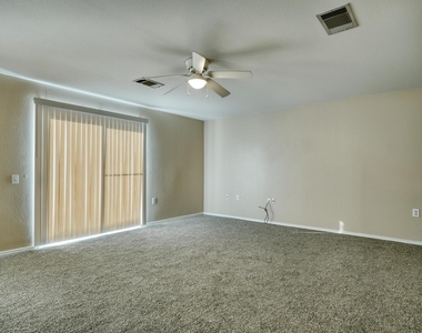 7537 Redrick Dr - Photo Thumbnail 2