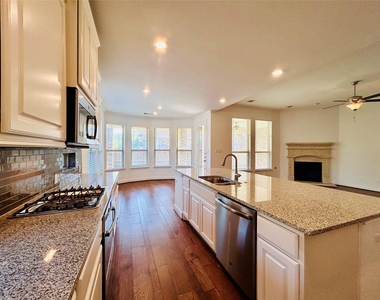 103 County Road 180 Rd - Photo Thumbnail 7