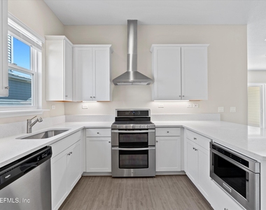 630 Rum Runner Way - Photo Thumbnail 9