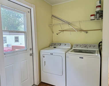 467 Olive Circle - Photo Thumbnail 8