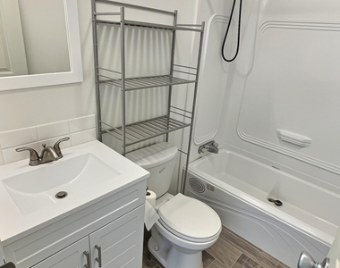 467 Olive Circle - Photo Thumbnail 4