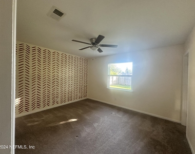 11461 Cypress Bend Court - Photo Thumbnail 7