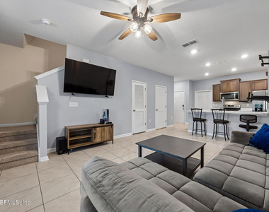 86440 Mainline Road - Photo Thumbnail 6