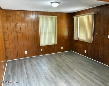 1040 Brandywine Street - Photo Thumbnail 2