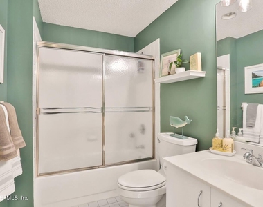 104 Surfview Drive - Photo Thumbnail 14