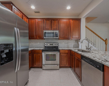 11310 Campfield Circle - Photo Thumbnail 8
