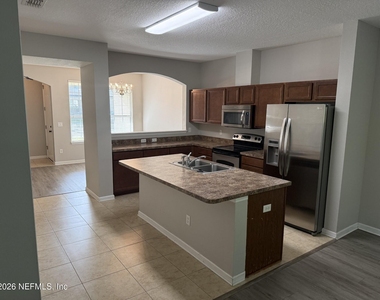 4220 Plantation Oaks Boulevard - Photo Thumbnail 2