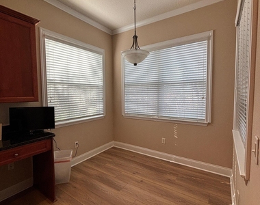 134 Hidden Palms Lane - Photo Thumbnail 10