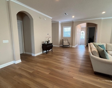 134 Hidden Palms Lane - Photo Thumbnail 8