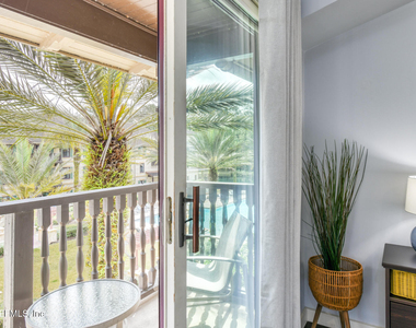 955 Registry Boulevard - Photo Thumbnail 18