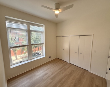 935 W Armitage Avenue - Photo Thumbnail 10
