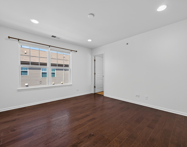 220 Laurel Avenue - Photo Thumbnail 18
