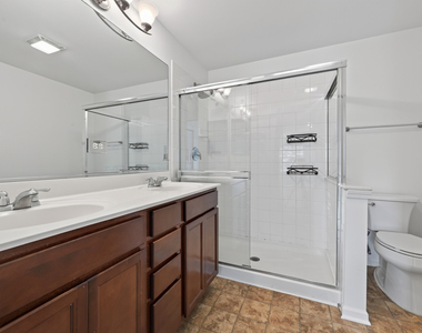 220 Laurel Avenue - Photo Thumbnail 15