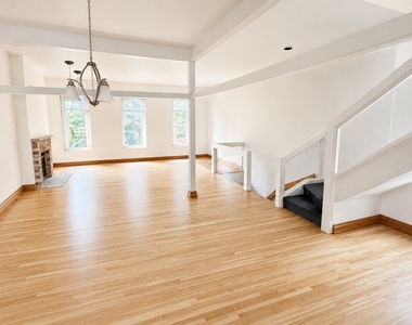 534 W Dickens Street - Photo Thumbnail 5