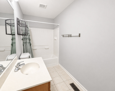 3131 Saganashkee Lane - Photo Thumbnail 14