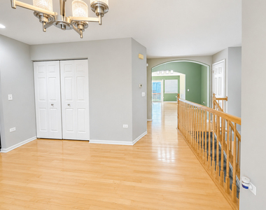 3131 Saganashkee Lane - Photo Thumbnail 3