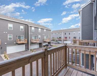 2131 Sassafras Way - Photo Thumbnail 14