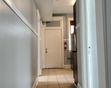 6719 S Sangamon Street - Photo Thumbnail 9