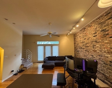 616 N Paulina Street - Photo Thumbnail 9