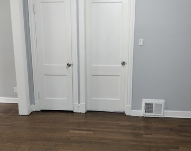 6719 S Sangamon Street - Photo Thumbnail 5