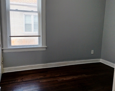 6719 S Sangamon Street - Photo Thumbnail 6
