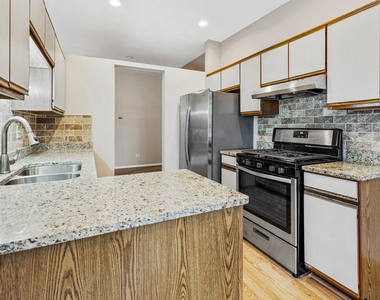 1665 Commodore Court - Photo Thumbnail 15