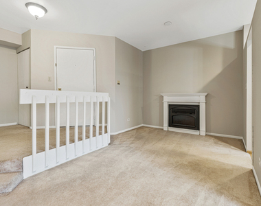 1665 Commodore Court - Photo Thumbnail 6