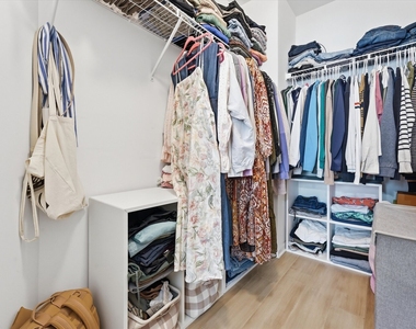 30w023 Brayman Court - Photo Thumbnail 24