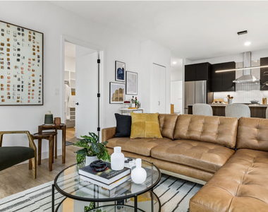 218 E Grand Avenue - Photo Thumbnail 1