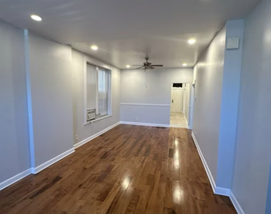 1649 W Garfield Boulevard - Photo Thumbnail 4