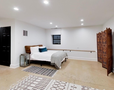 1840 N Bissell Street - Photo Thumbnail 7