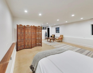 1840 N Bissell Street - Photo Thumbnail 8