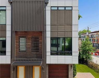 102 City View Court Ne - Photo Thumbnail 1