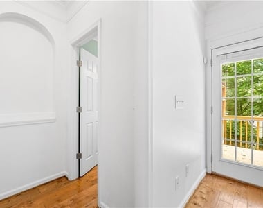 2844 Loftview Square - Photo Thumbnail 15