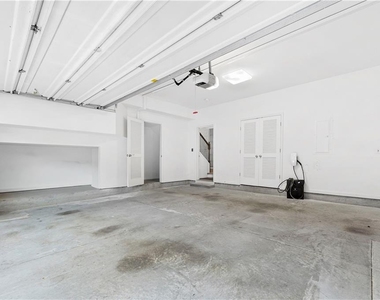 2844 Loftview Square - Photo Thumbnail 38